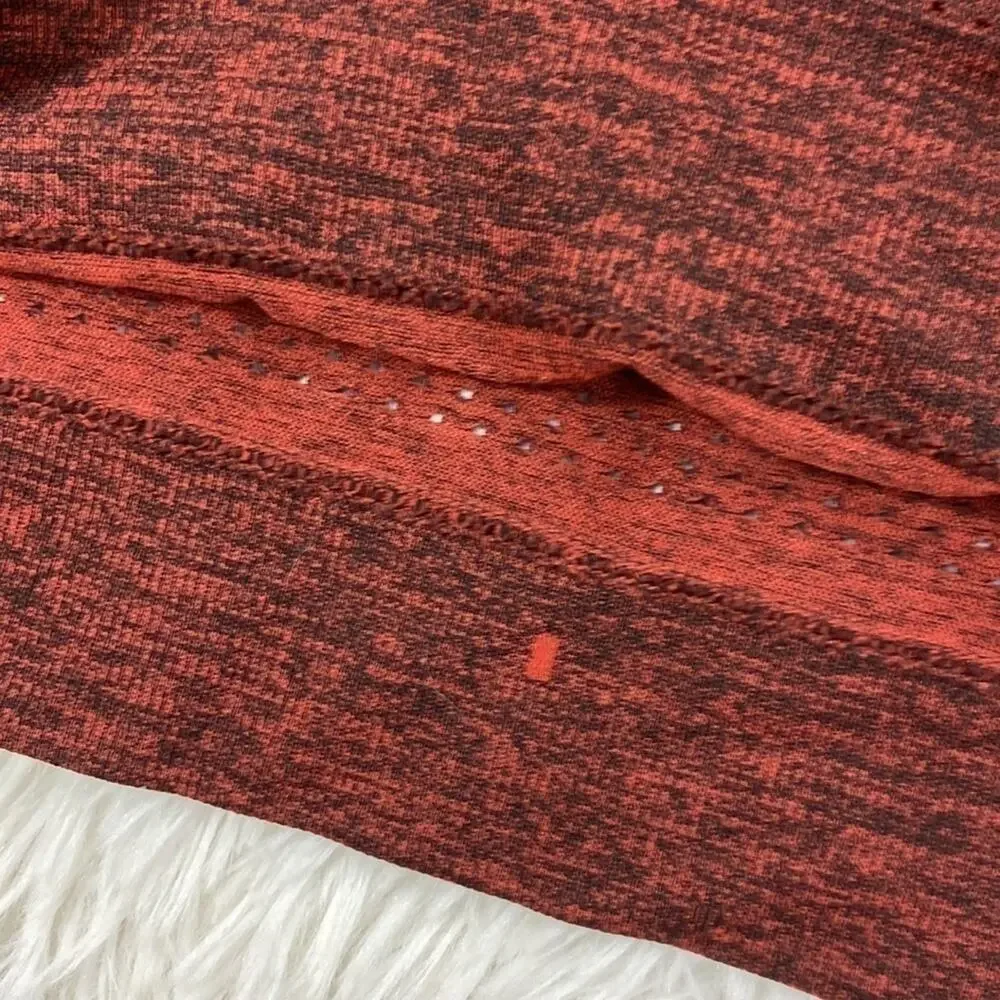 Lululemon Breeze By Long Sleeve *Squad Dark Sport Red / Black